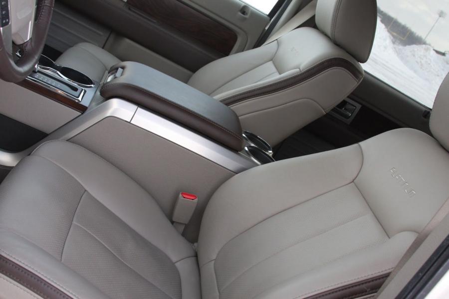  Ford F-150 Platinum 4x4 2009 года  (фото 12 из 48)